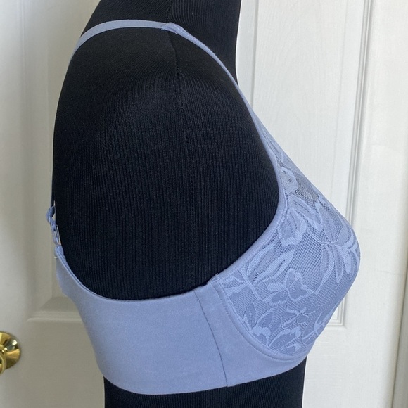 BALI Breathe Light Blue Convertible Racerback Bra Sz M NWOT - Picture 2 of 7